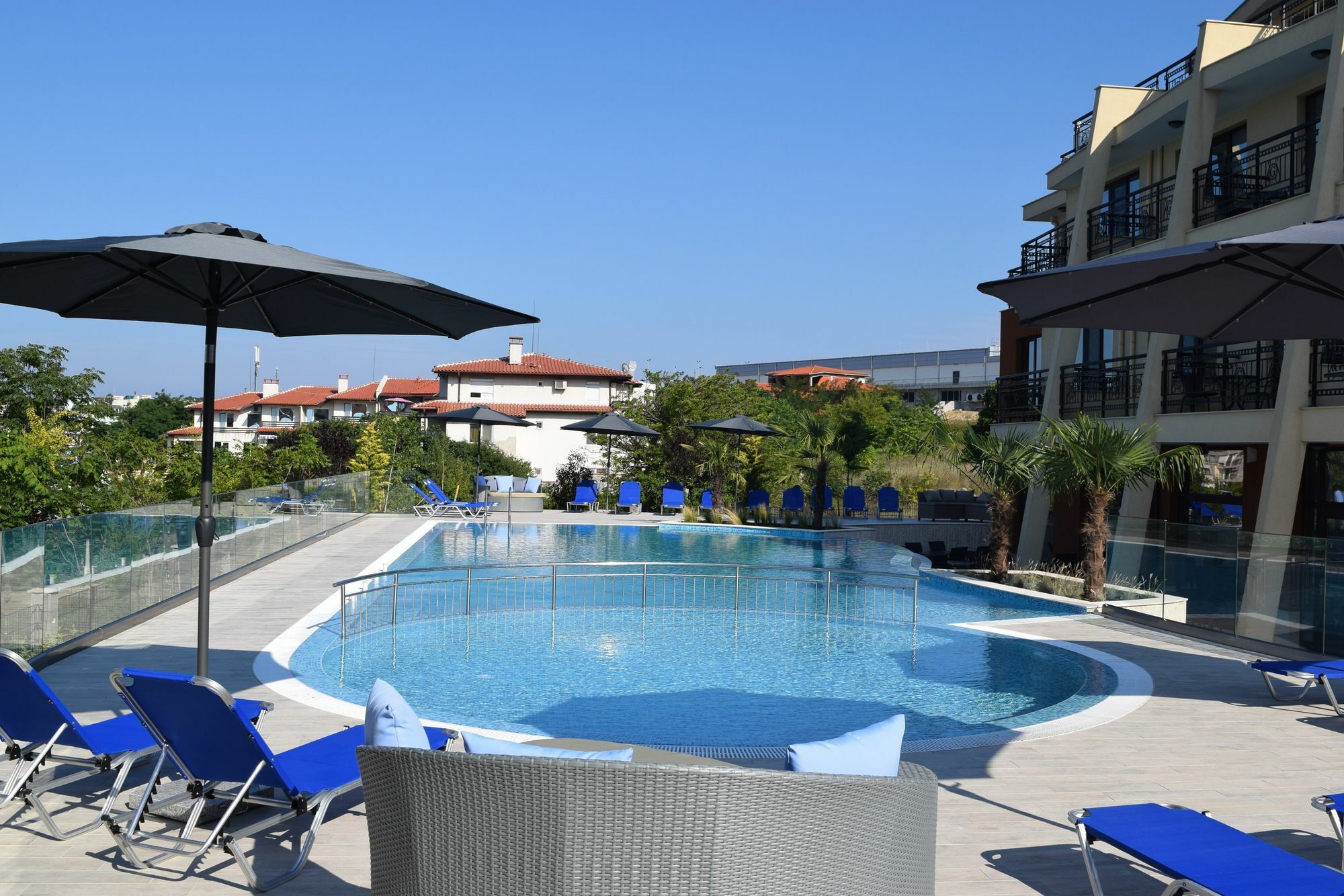 Cristiani Hotel 소조폴 외부 사진