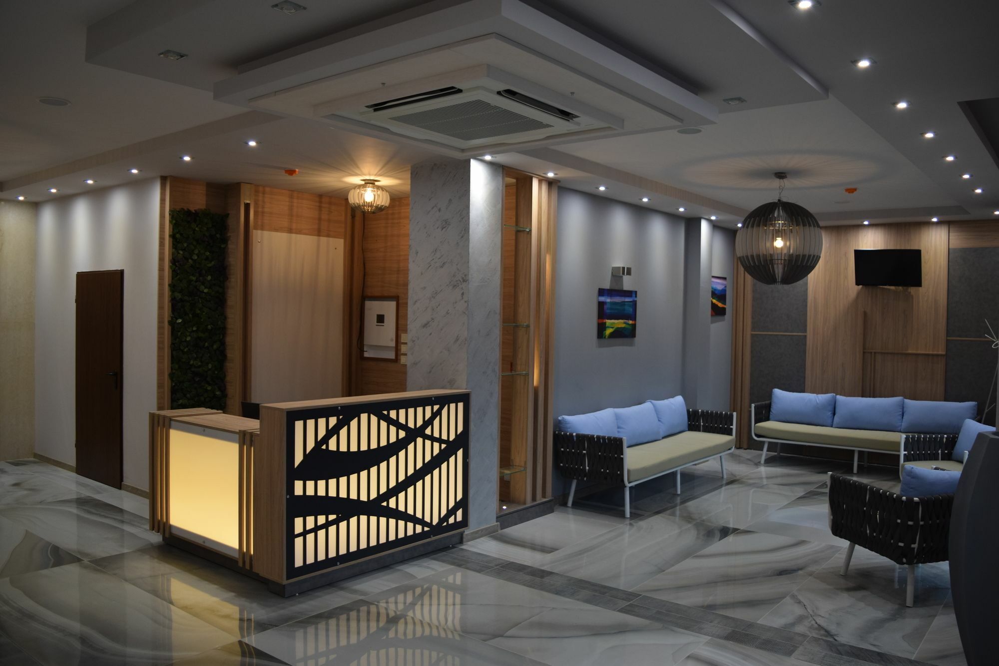 Cristiani Hotel 소조폴 외부 사진